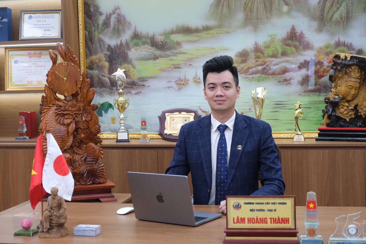 TRƯỜNG CAO ĐẲNG CÔNG NGHỆ VÀ DU LỊCH